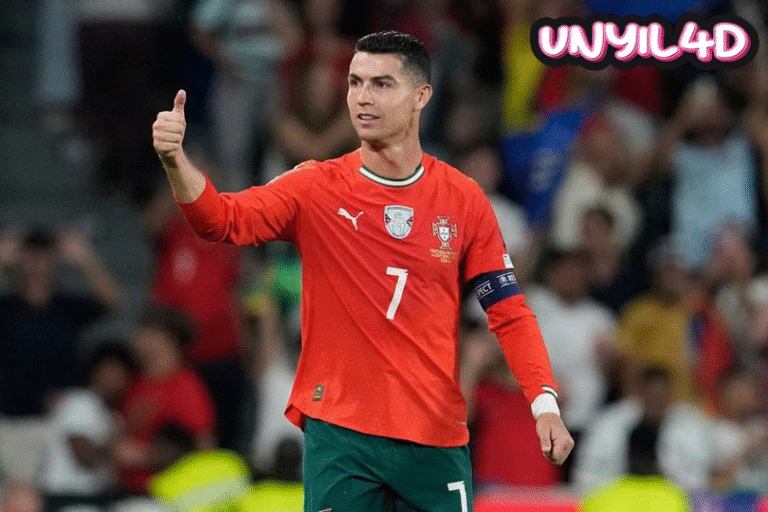 Selebrasi Cristiano Ronaldo dalam laga Portugal vs Hungaria di Kualifikasi Piala Dunia 2026, Rabu (15/10/2025).