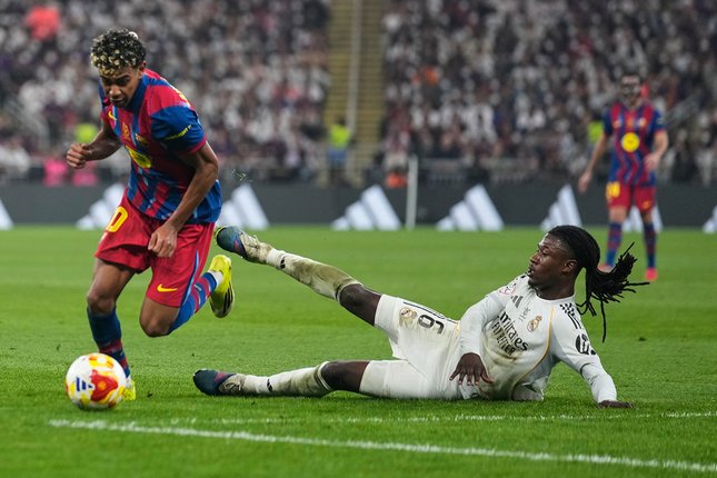 library_upload_24_2026_01_645x430_lamine-yamal-eduardo_6d9a5ec